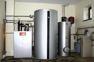 Zasada działania zasobnika buforowego w instalacji z pompą ciepła