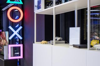 Futurystyczne wnętrza PlayStation Brand Space