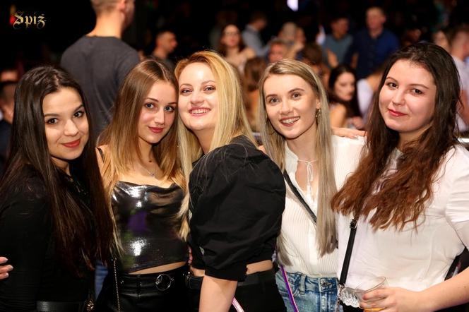 Taka impreza zdarza się raz na cztery lata. Taką bawili się klubowicze w katowickim Spiżu 29 lutego
