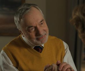 Barwy szczęścia odc. 3199. Andrzej Zastoja-Modelski (Leon Charewicz), Józefina Rawicz (Elżbieta Jarosik)