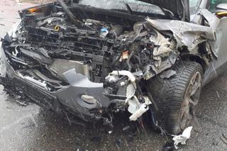 Śmiertelny wypadek pod Radomskiem! Potworne zderzenie dwóch osobówek [ZDJĘCIA]