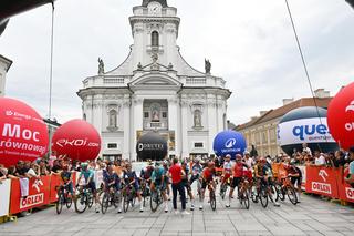 Tour de Pologne. Królewski etap wyścigu rozpoczęty! Kolarze jadą z Wadowic do Bukowiny Tatrzańskiej [GALERIA]