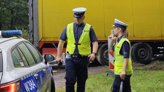 Wypadek w pobliżu Konotopu  - autobus z tirem 