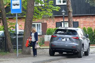 Małgorzata Tusk przesiadła się z Toyoty do Lexusa. Jeździ modelem NX 200t