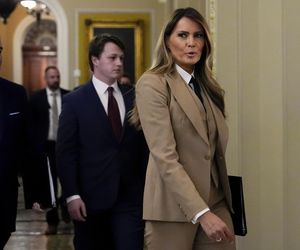 Milczała przez lata. Teraz Melania Trump mówi o intymnych zdjęciach w sieci.