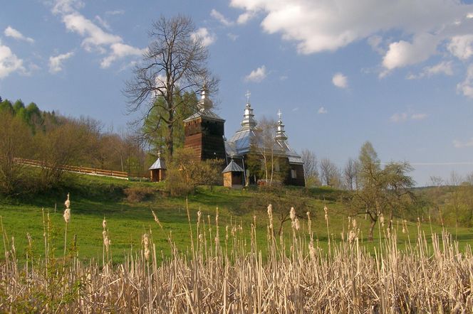 To sławna niewielka wieś w Małopolsce. Kiedyś wyrabiano w niej drewniane zabawki