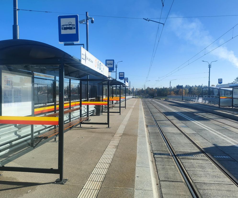 Problemy z wiaduktem przy Przybyszewskiego! Pasażerowie wciąć nie mogą skorzystać z wind