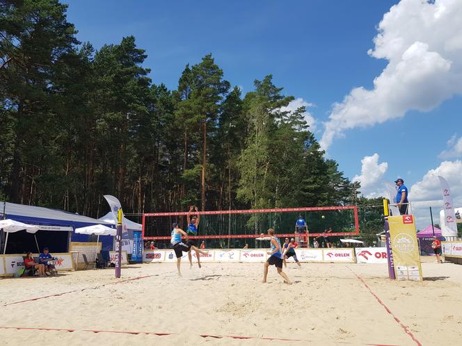 Turniej Plaża Open 2023 w Białymstoku. Wystartowały zmagania na plaży Dojlidy