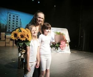 Spektakl na zakończenie warsztatów teatralnych w Teatrze Miejskim w Lesznie 