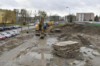 Budowa metra na Bemowie rozpoczęta. Konkretów brak