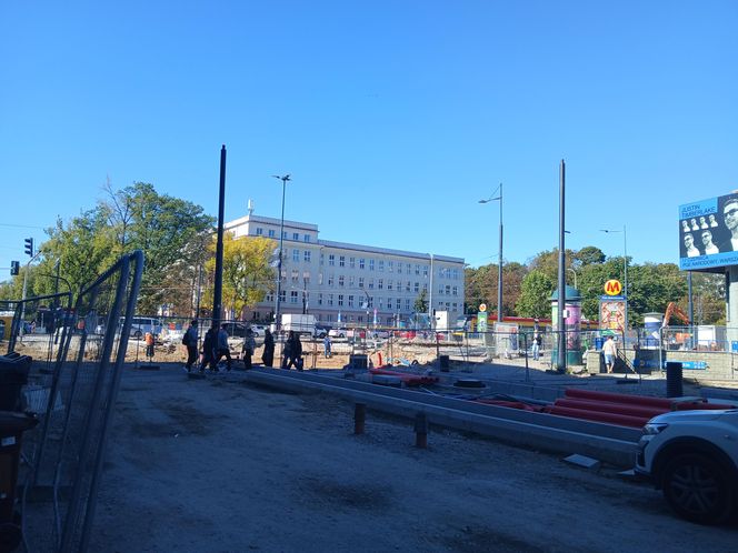Budowa tramwaju na ul. Rakowieckiej w Warszawie