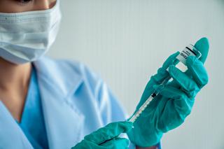 Czwarta dawka szczepionki na koronawirusa w Europie. Już jest decyzja