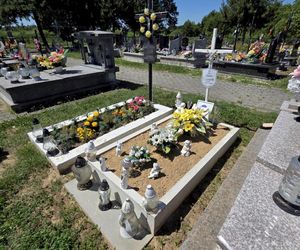 Rok po śmierci Oskara z Chałupek Dębniańskich. 