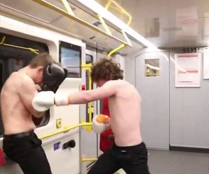 Nielegalna walka w metrze w Warszawie. Szokujące sceny w pociągu! 