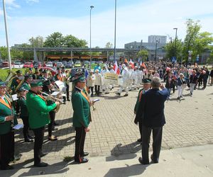 Warszawa pielęgnuje tradycję hutniczą. Kolorowa parada przeszła ulicami miasta