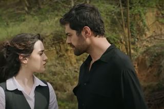 Wichrowe wzgórza - Zeynep nie żyje? 