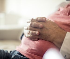 Stłuszczenie wątroby – u kogo może się rozwinąć? 