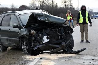 MAKABRYCZNY wypadek w Rudniku Kolonii. 71-latek ZGINĄŁ na miejscu [ZDJĘCIA]