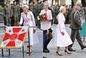  Żona Kosiniaka-Kamysza jak Jackie Kennedy! Komplet w kolorze bladego różu i toczek na głowie [ZDJĘCIA]