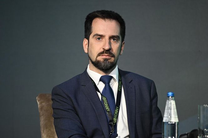 Komponent lotniczy i satelitarny w systemie bezpieczeństwa morskiego