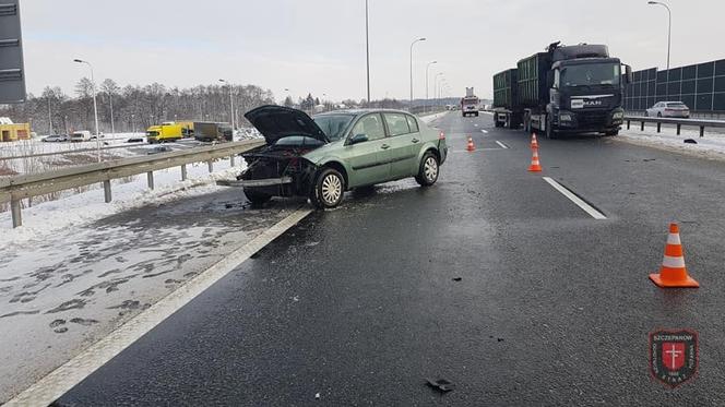 Mokrzyska. WYPADEK na autostradzie A4. W kraksie brało udział sześć samochodów