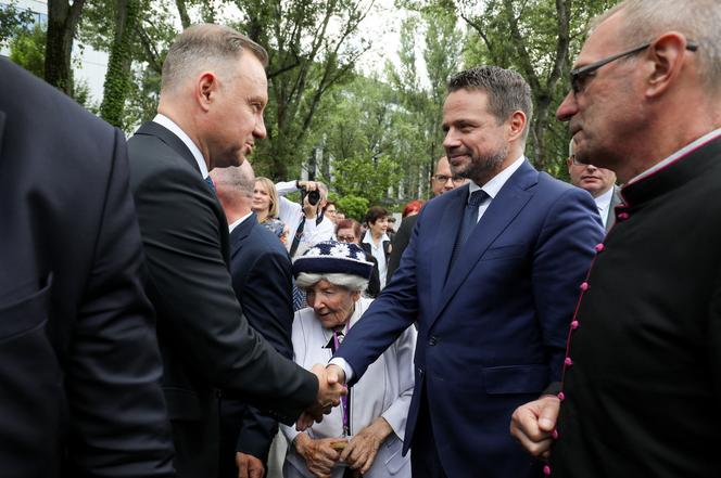 Spotkanie Andrzeja Dudy i Rafała Trzaskowskiego z powstańcami warszawskimi