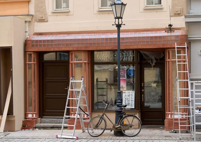 Wrocław po raz kolejny stanie się planem filmowym. Ruszają zdjęcia do serialu kryminalnego z lat 30. [UTRUDNIENIA W RUCHU]