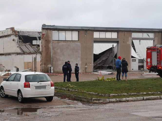 Zawalił się dach hali w Mławie