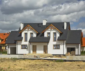 Nikt nie chce szeregówek i bliźniaków? Kiedyś był na nie boom, teraz deweloperzy mają problem