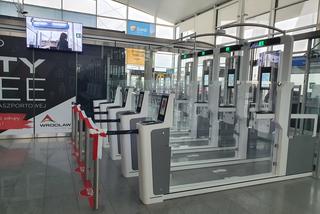 Lotnisko we Wrocławiu weszło w XXI wiek - powstały automatyczne bramki