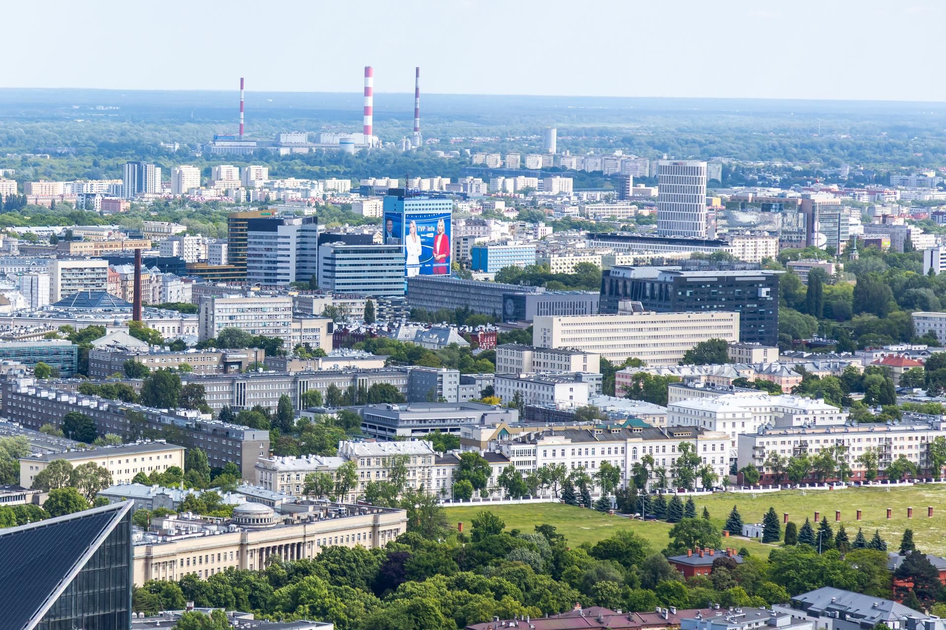 Panorama Warszawy z wieżowca Skyliner
