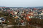 Kierunek: Grudziądz. Kuszą tężnia w szklanej piramidzie i unikatowe spichrze nad Wisłą. Z jednej strony są jak kamieniczki, z drugiej jak mury obronne