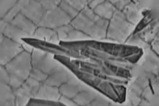 Izrael dokonuje ogromnego ataku na lotniska. Zniszczono F-14, F-5 i AH-1