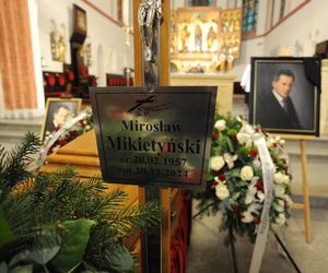 Mieszkańcy Koszalina pożegnali byłego prezydenta. Wyjątkowy samorządowiec, który związał życie z Koszalinem