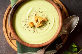 Jesienią warto pokochać zupy. Oto 3 rozgrzewające przepisy, które zawsze się udają