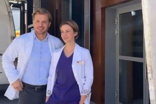 Na dobre i na złe nowy sezon. Maks (Tomasz Ciachorowski), Gloria (Aleksandra Grabowska) na planie