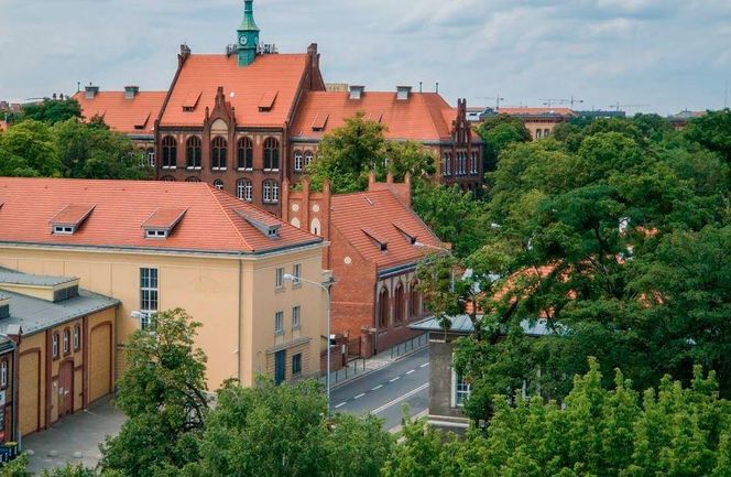 3. I Liceum im. Karola Marcinkowskiego