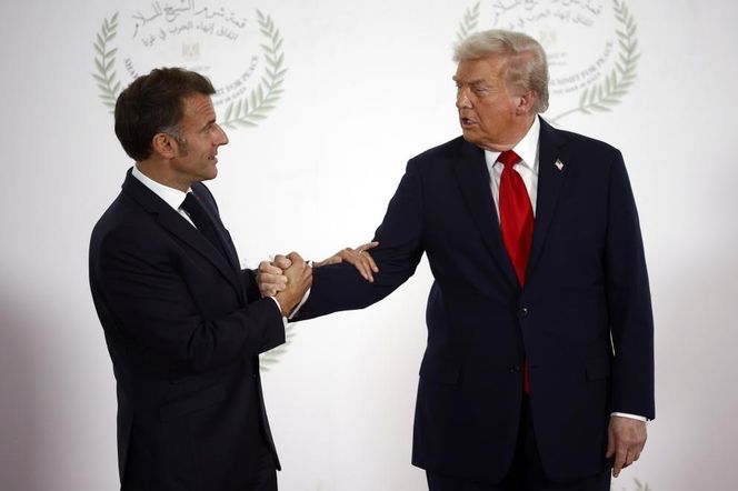 Emmanuel Macron i Donald Trump w Sharm el-Sheikh