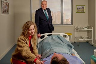 Na Wspólnej odc. 3992: Malwina (Martyna Dudek), Konrad (Marek Bukowiecki), Hebel (Tadeusz Huk)