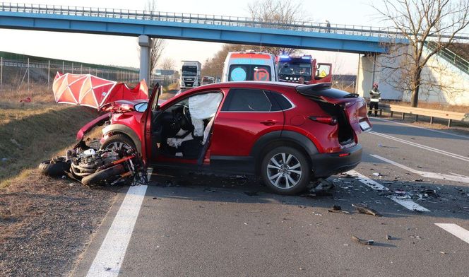 Tragiczny wypadek w Turznie. Nie żyje motocyklista