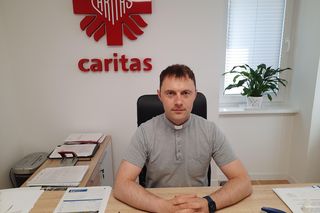 Ks. Bikun: Nie mamy na celu ściągania nielegalnych migrantów do naszego kraju