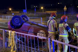 Dachowanie na torach tramwajowych w Warszawie