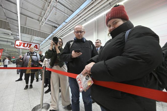 Wielkie otwarcie sklepu szwedzkiego giganta w Warszawie. Były gigantyczne promocje i długie kolejki