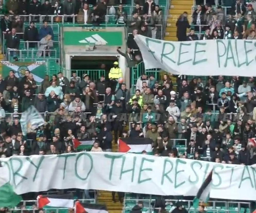 Skandal na meczu w Szkocji. Kibice Celticu poparli terrorystów, te banery wywołały powszechne oburzenie