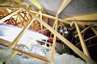 Ocieplanie granulatem wełnianym