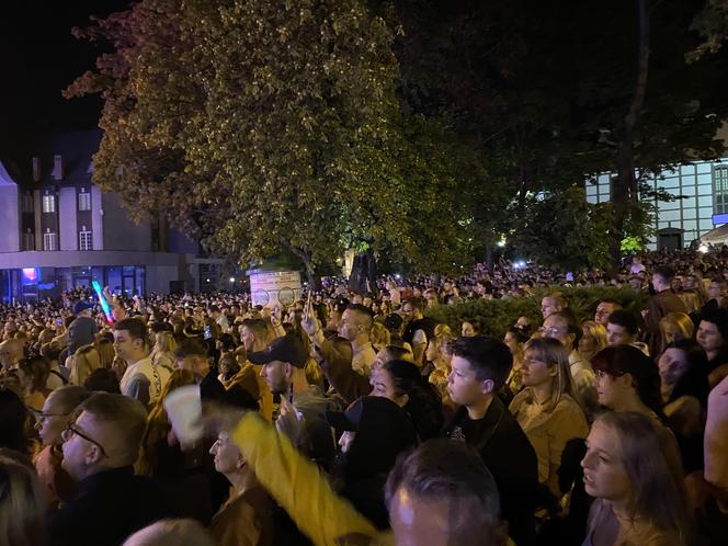  Winobranie 2023. Koncert Smolastego rozgrzał publiczność w Zielonej Górze! Tak się bawiliście [galeria]