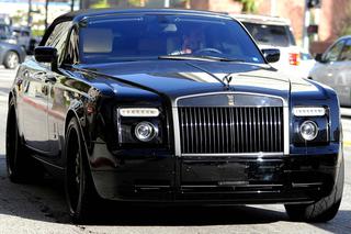 David Beckham sprzedaje auto - to Rolls-Royce Phantom Drophead - ZDJĘCIA