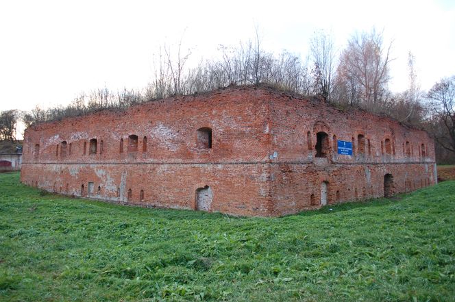 Reduta Napoleona w kompleksie twierdzy Modlin