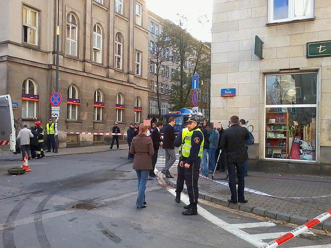 WARSZAWA: Osunięcie ziemi w metrze