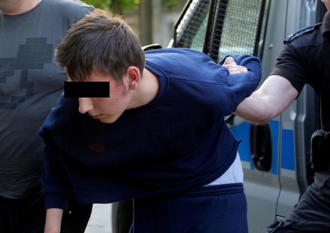 Wnuczek zabił babcię. Wyznał, że został opętany